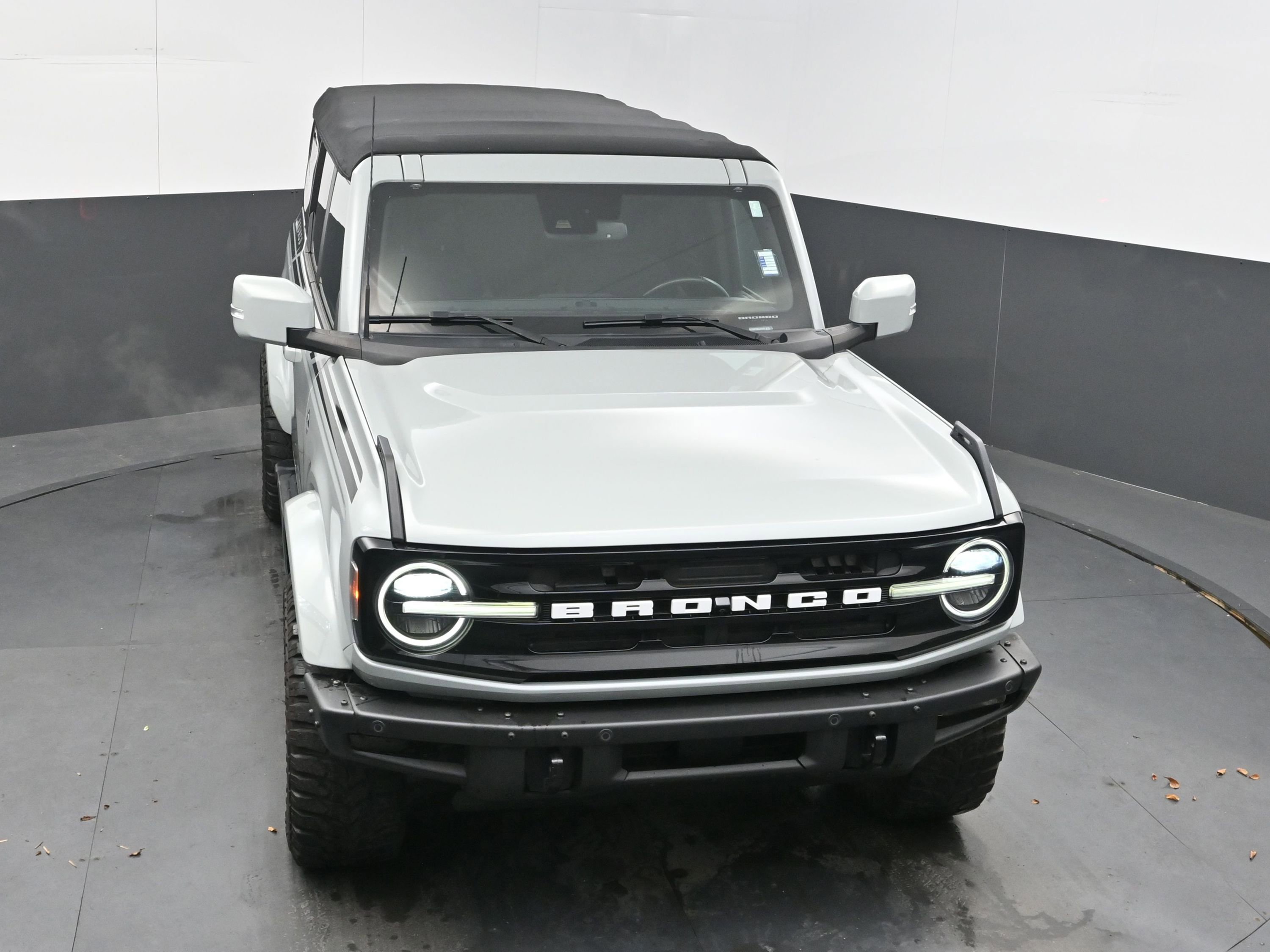 Used 2021 Ford Bronco Outer Banks image 32