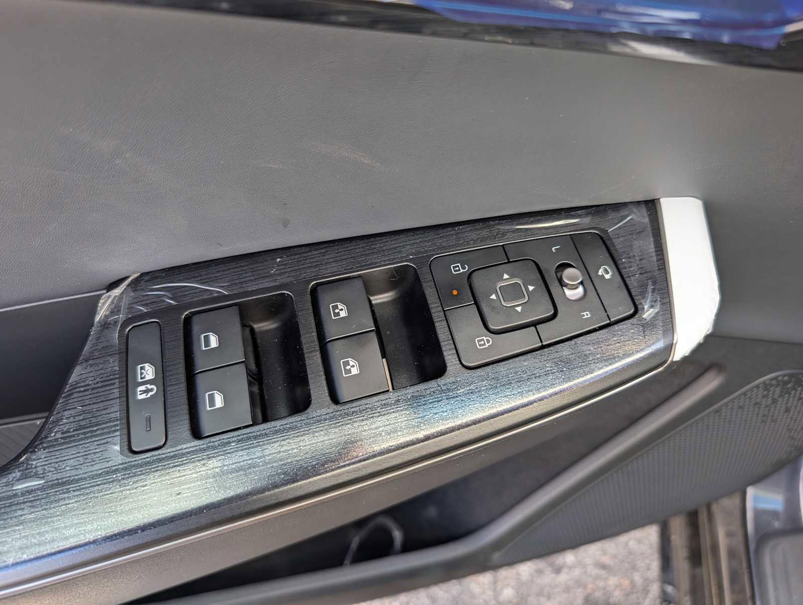 New 2025 Kia EV6 Wind AWD/4WD image 30