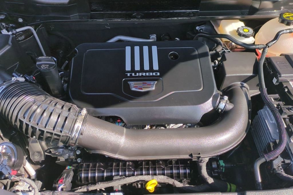 Used 2025 Cadillac XT5 Luxury image 19