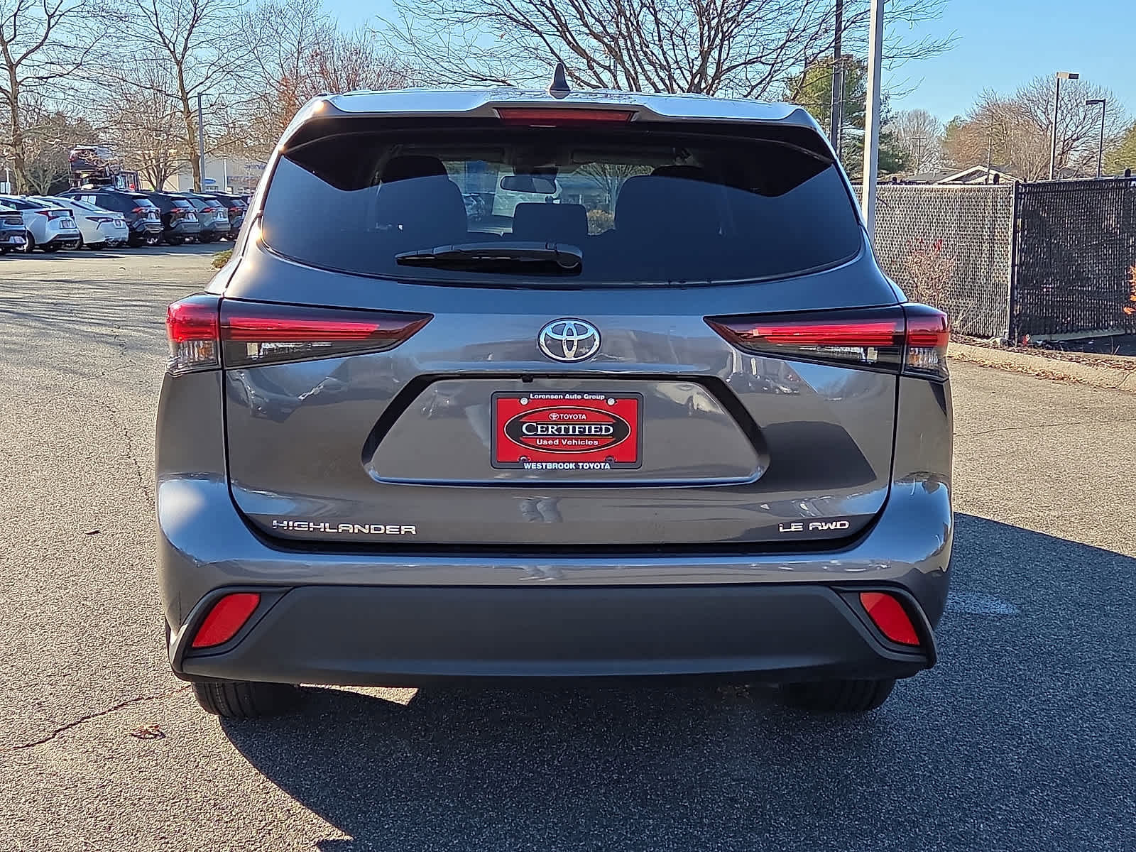 Certified 2024 Toyota Highlander LE image 6
