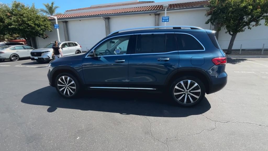 Used 2021 Mercedes-Benz GLB 250 w/ Premium Package image 6