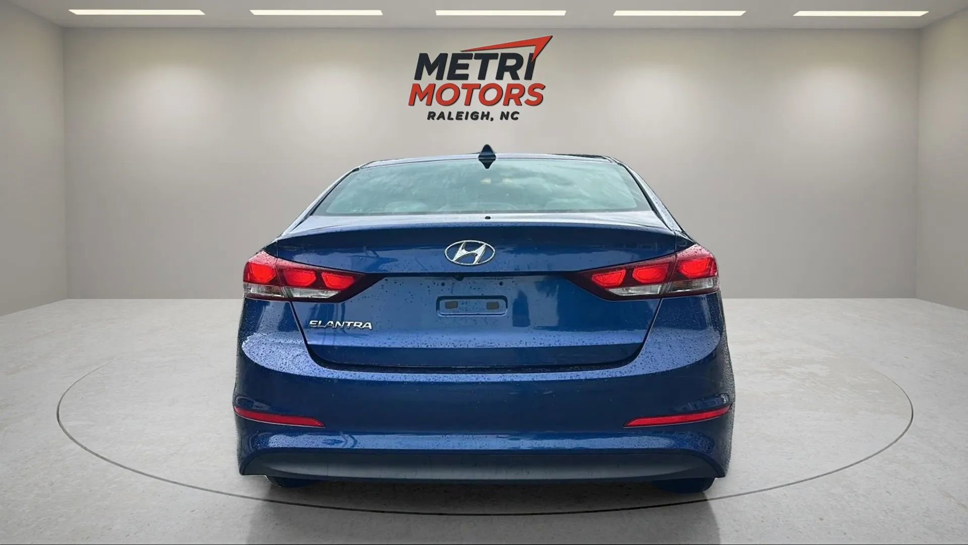 Used 2017 Hyundai Elantra SE image 4