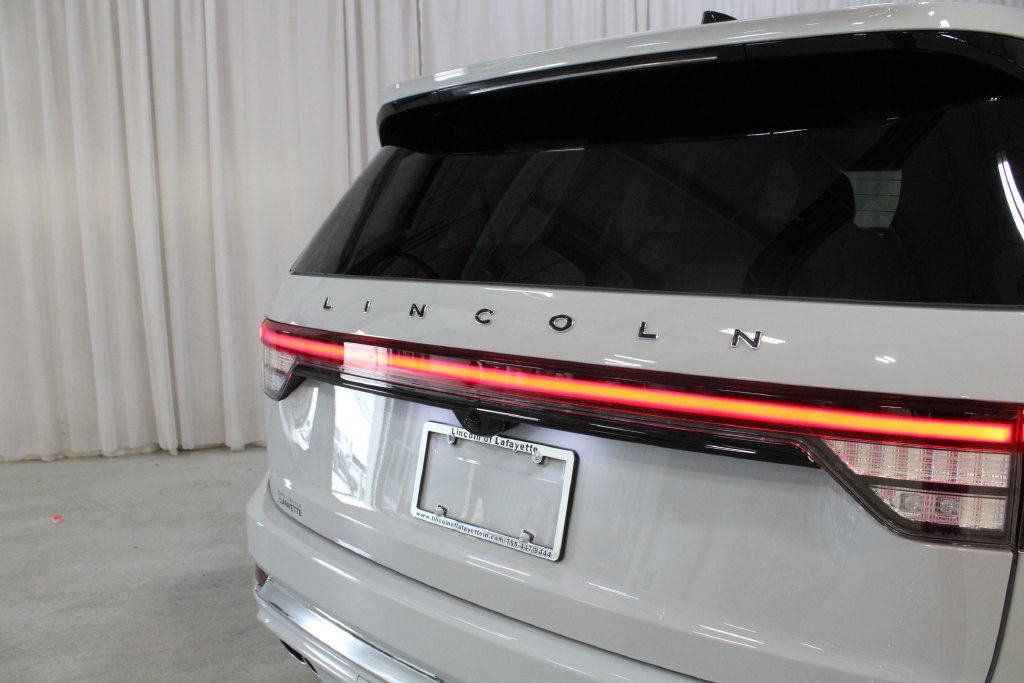 New 2027 Lincoln Aviator Black Label w/ Dynamic Handling Package AWD/4WD image 31