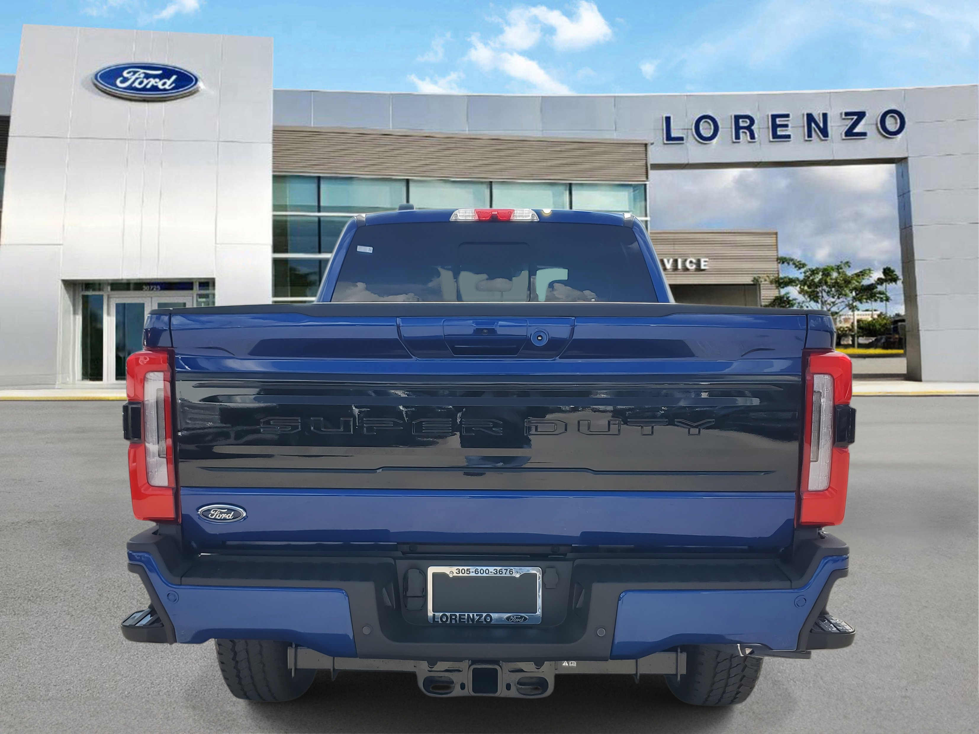 New 2026 Ford F350 Platinum w/ FX4 Off-Road Package AWD/4WD image 5