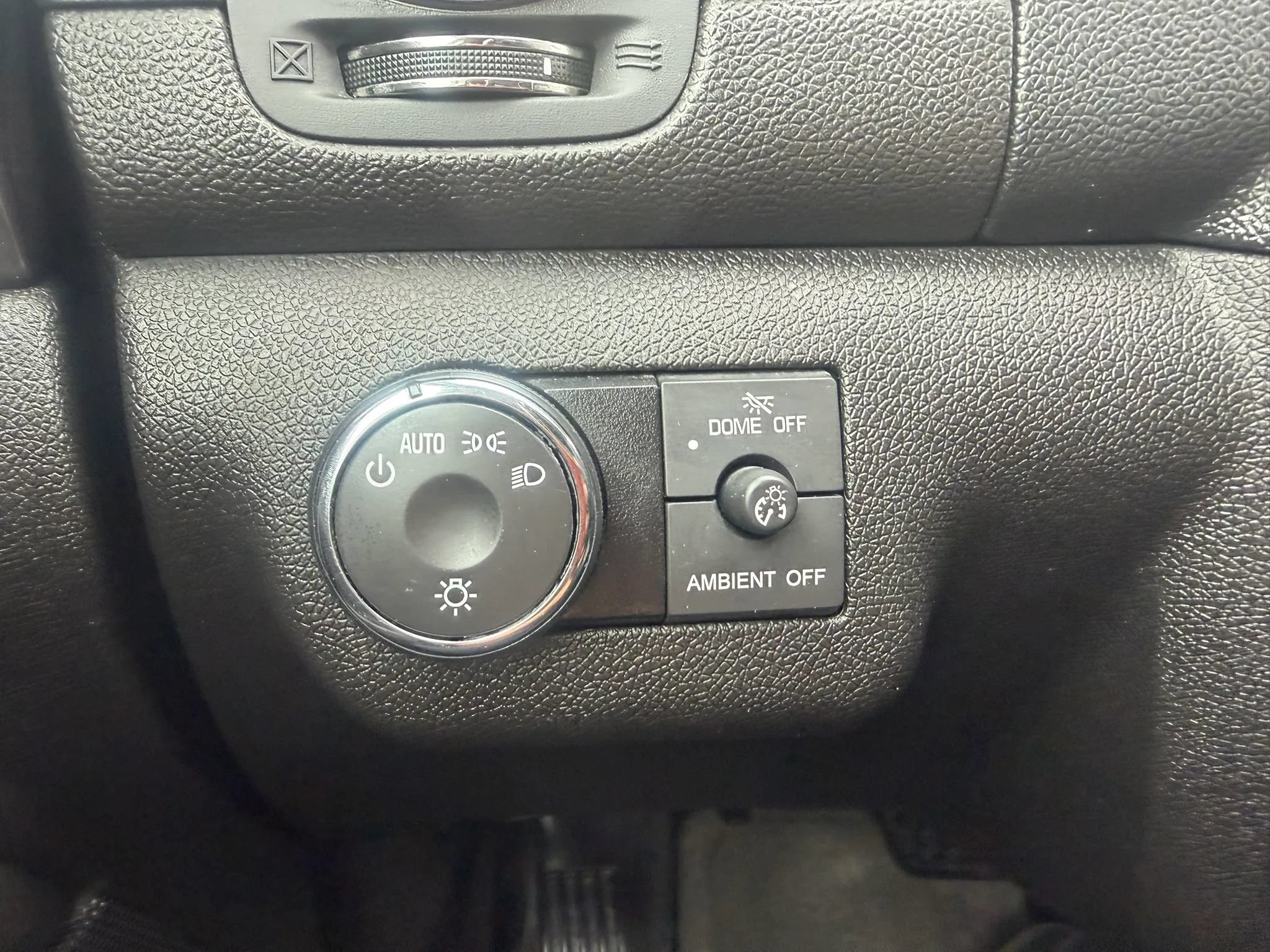 Used 2017 Buick Enclave Premium w/ Experience Buick Package AWD/4WD image 13