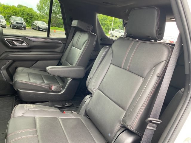Used 2022 Chevrolet Tahoe RST w/ Luxury Package AWD/4WD image 20