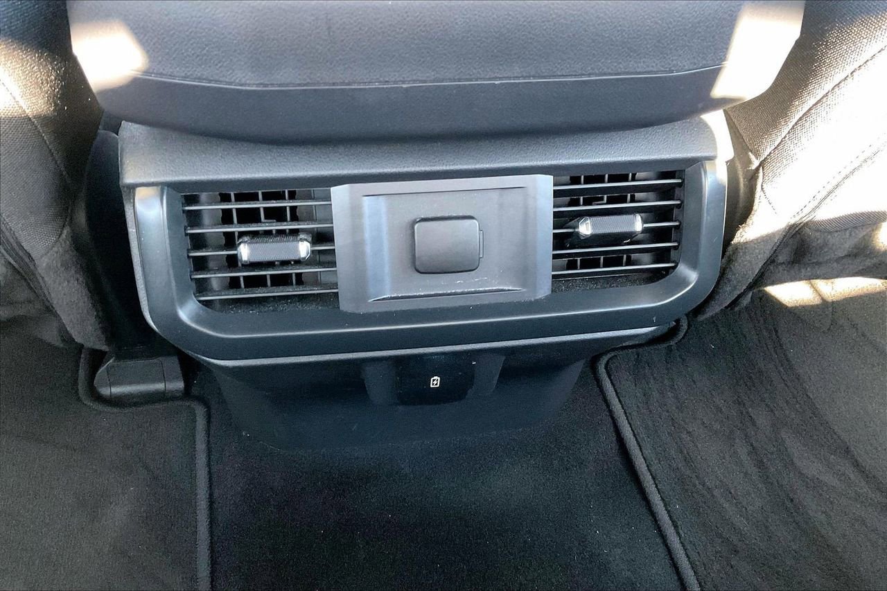 Used 2024 Ford F150 STX image 17
