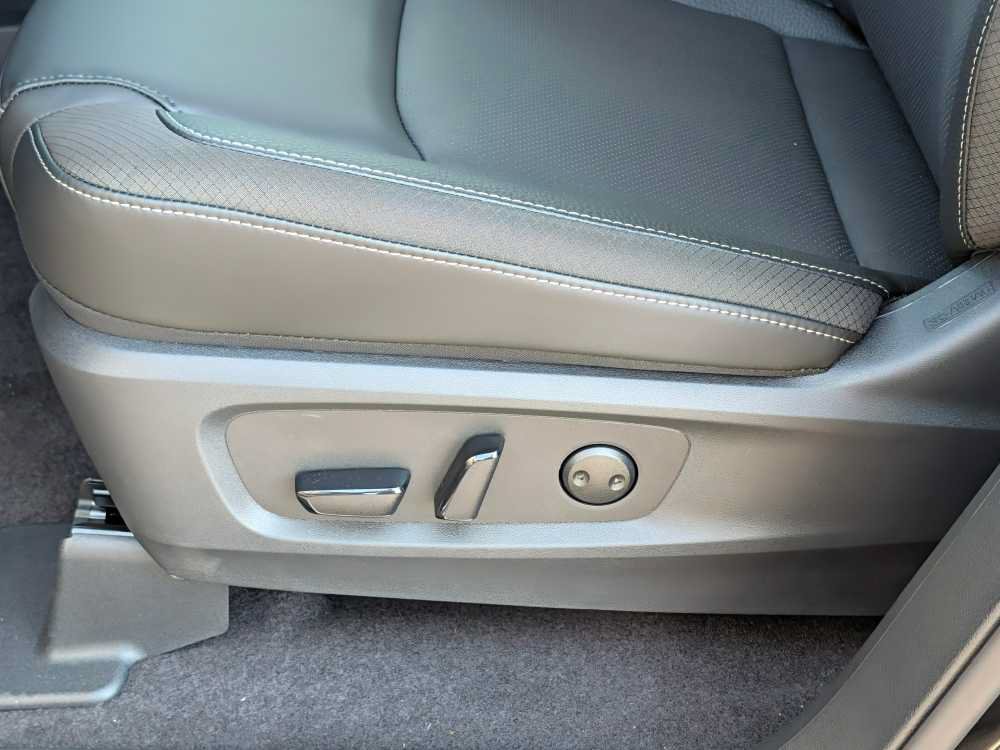 New 2026 Nissan Pathfinder SL AWD/4WD image 9