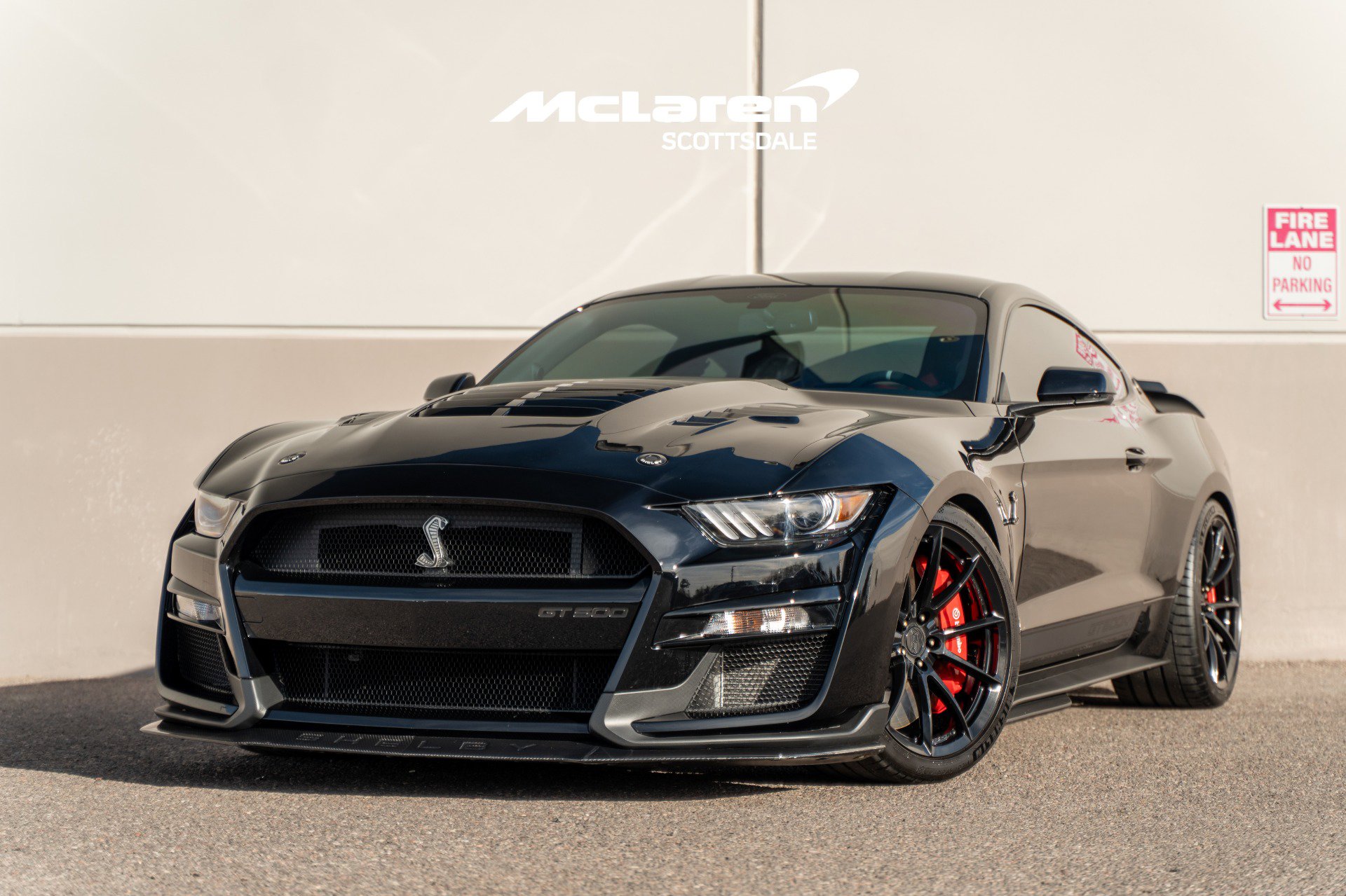 Used 2022 Ford Mustang Shelby GT500 w/ Technology Package image 2