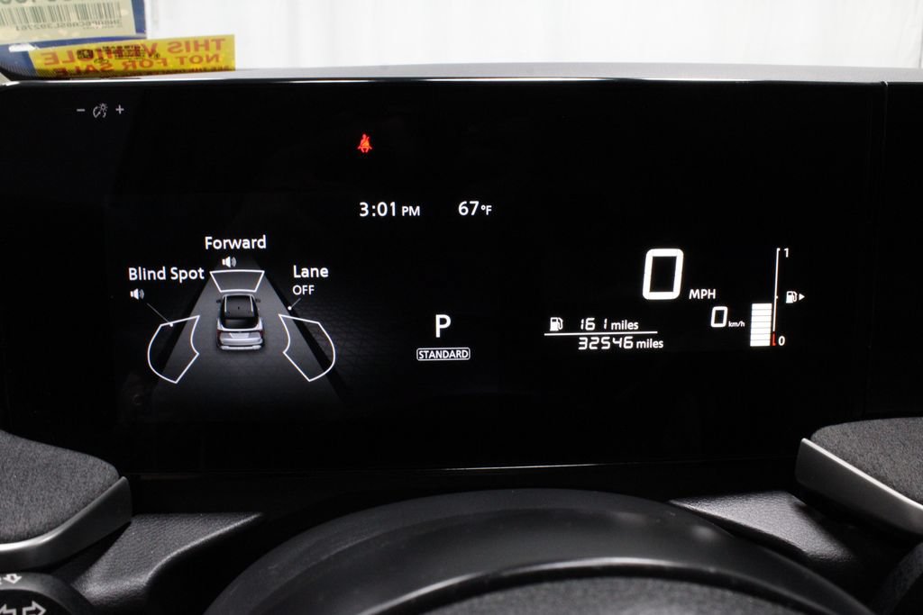 Used 2025 Nissan Kicks SV FWD image 27