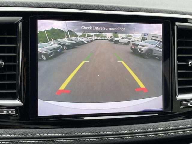 Used 2025 Chrysler Pacifica Limited FWD image 34