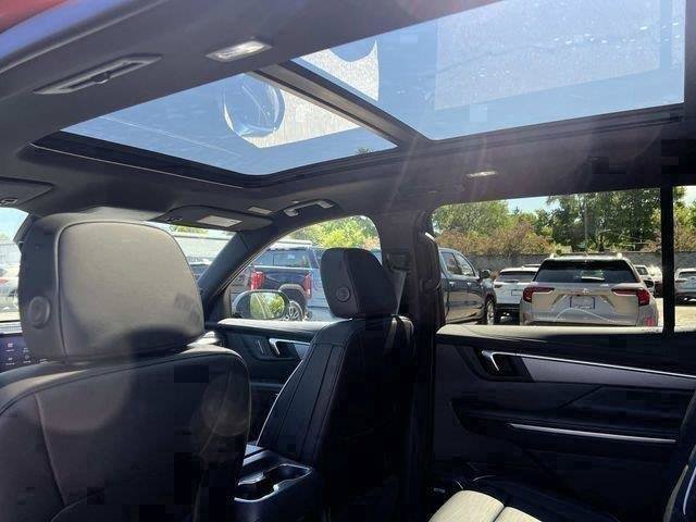 New 2026 Buick Enclave Sport Touring w/ Super Cruise Package AWD/4WD image 13