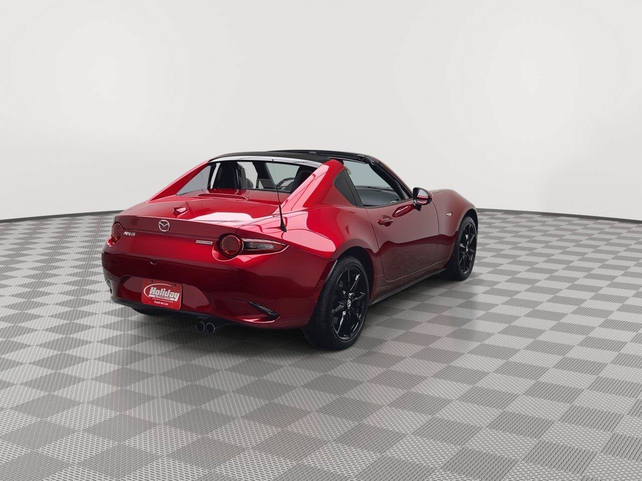 Used 2021 MAZDA MX-5 Miata RF Grand Touring RWD image 33