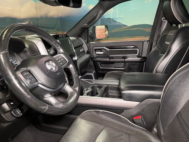 Used 2020 RAM 2500 Laramie w/ Night Edition image 32