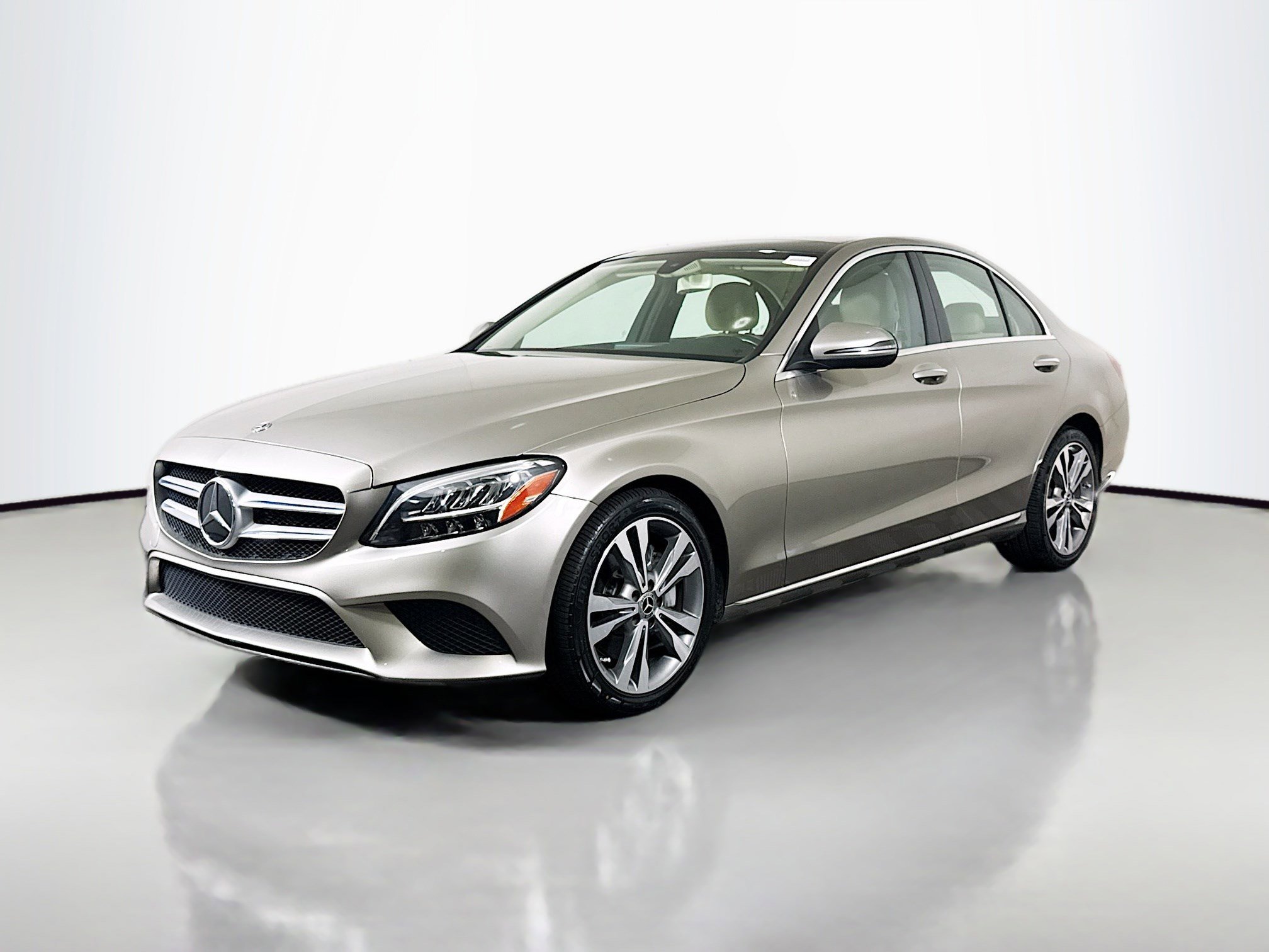 Used 2020 Mercedes-Benz C 300 Sedan w/ Premium Package image 4