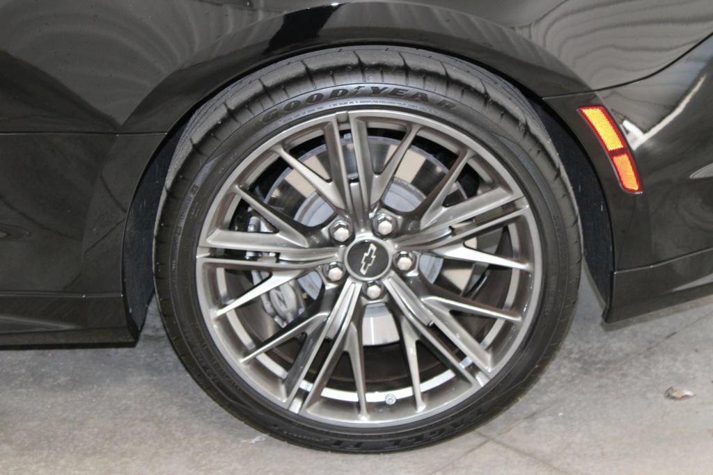 Used 2023 Chevrolet Camaro ZL1 RWD image 53