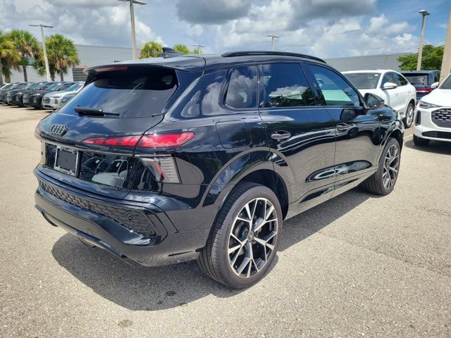Certified 2026 Audi Q3 quattro 2.0T AWD/4WD image 7