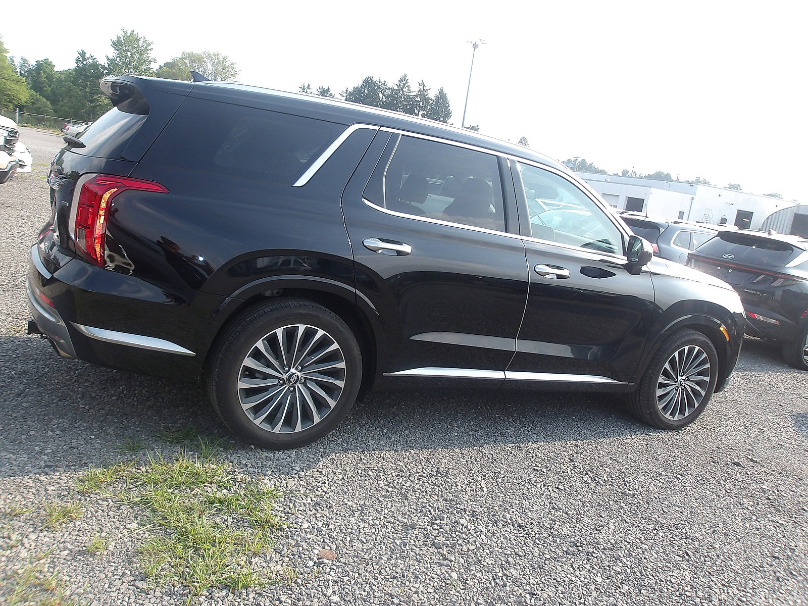 Used 2023 Hyundai Palisade Calligraphy image 8