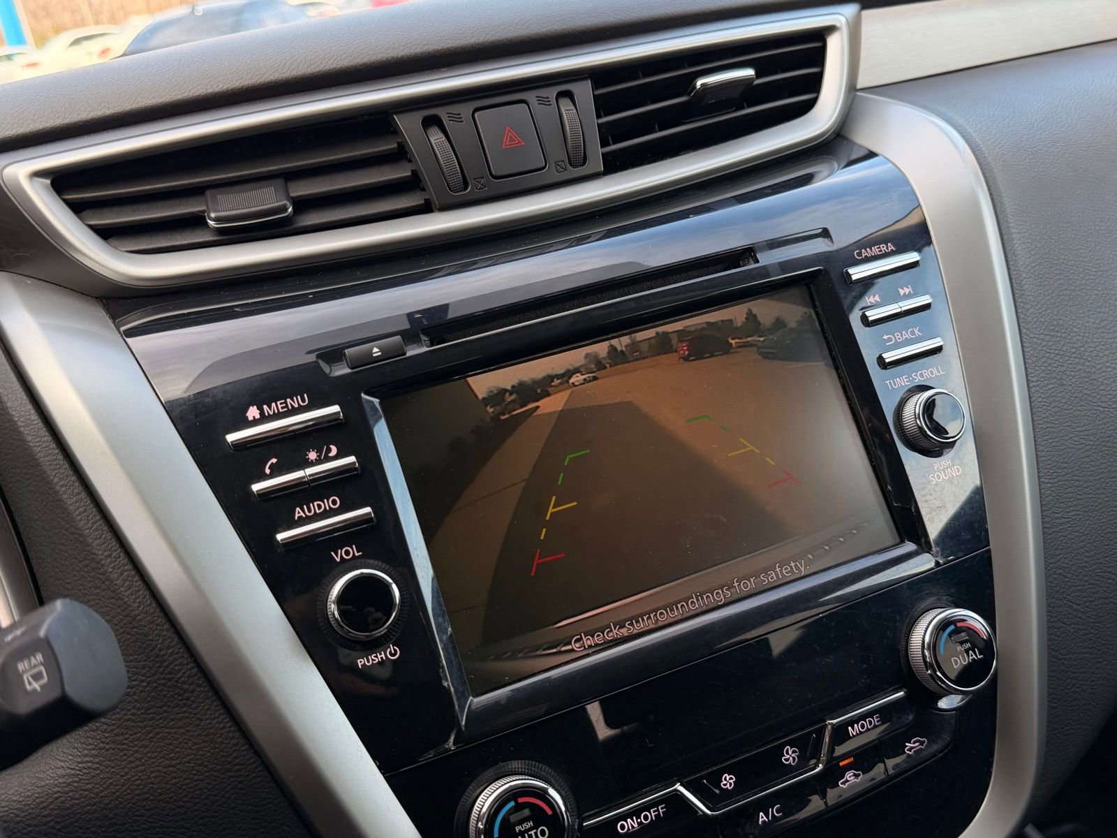 Used 2019 Nissan Murano S image 22