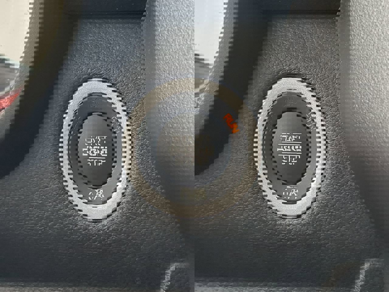 Used 2024 RAM 1500 Rebel image 28