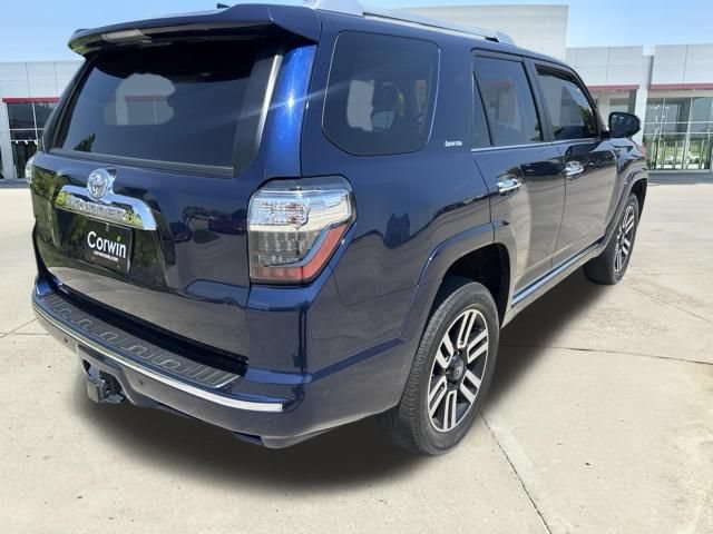 Used 2022 Toyota 4Runner Limited AWD/4WD image 6