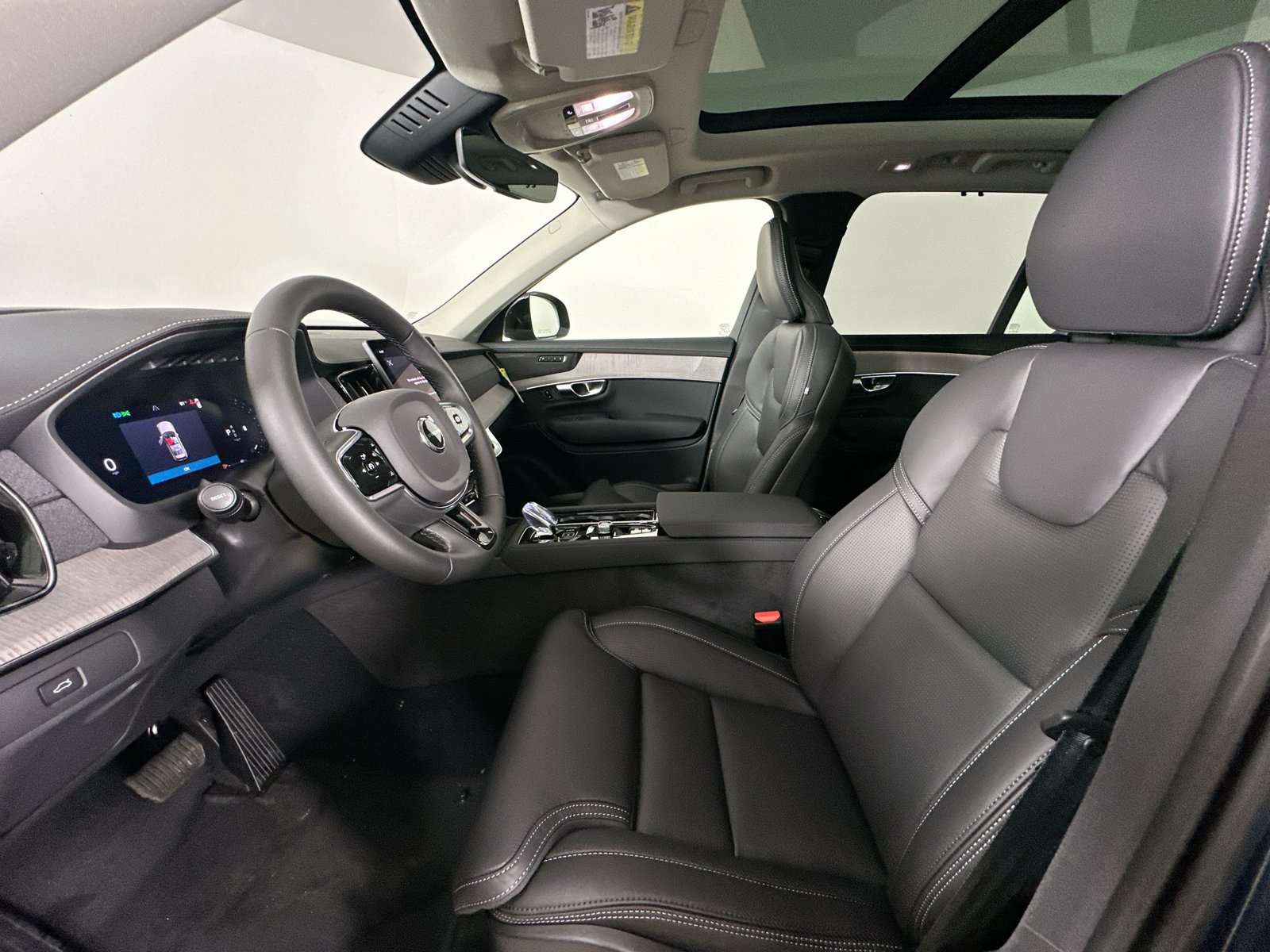New 2027 Volvo XC90 B6 Ultra AWD/4WD image 33