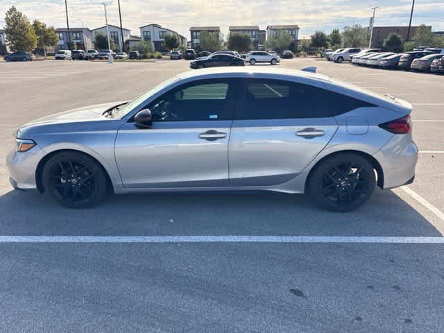 Used 2025 Honda Civic Sport image 2