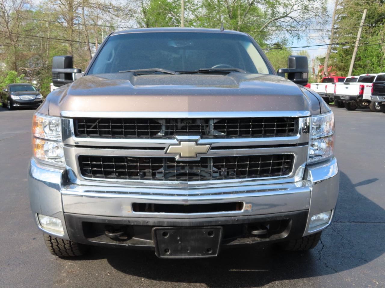 Used 2008 Chevrolet Silverado 2500 LTZ w/ Safety Package AWD/4WD image 9