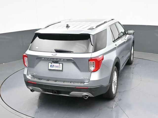 Used 2022 Ford Explorer Limited w/ Equipment Group 301A AWD/4WD image 63