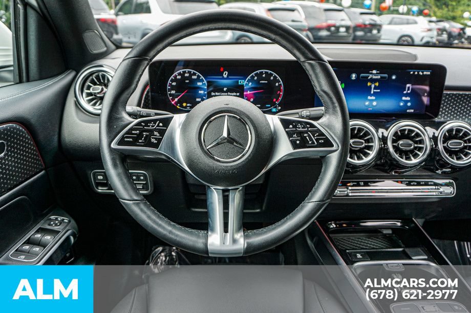 Used 2024 Mercedes-Benz GLB 250 image 27