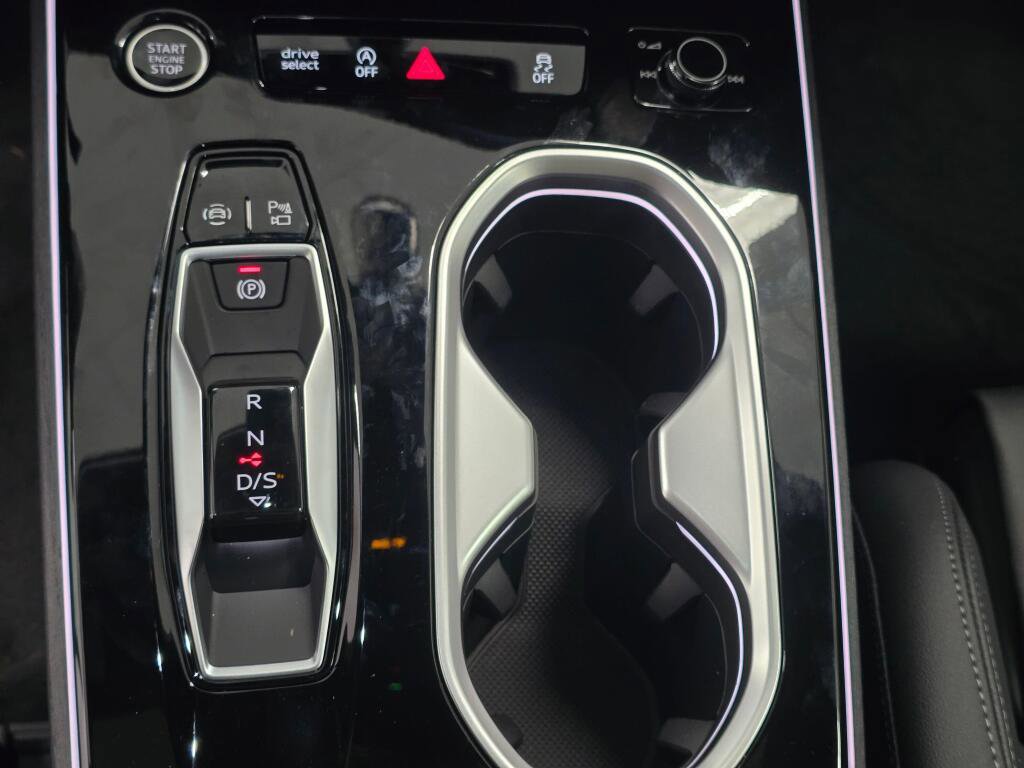 New 2026 Audi A6 Premium Plus AWD/4WD image 15