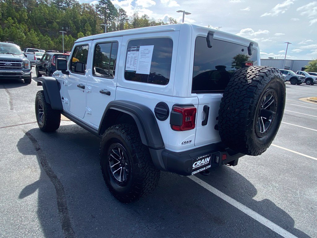 Used 2026 Jeep Wrangler Unlimited Rubicon 392 w/ Quick Order Package 27X Moab AWD/4WD image 5