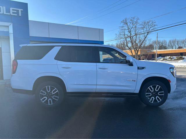 Used 2023 GMC Yukon AT4 w/ AT4 Premium Package image 13