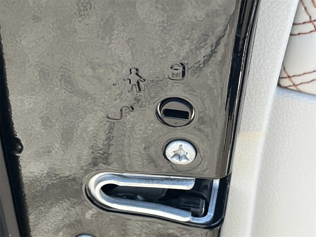 Used 2022 Jeep Grand Cherokee Summit w/ Adv Protech Group IV image 14