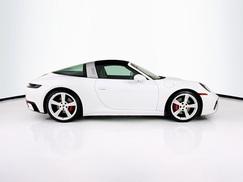 Certified 2022 Porsche 911 Targa 4S AWD/4WD image 8