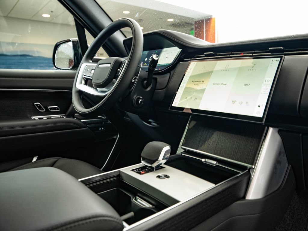New 2026 Land Rover Range Rover SE AWD/4WD image 46