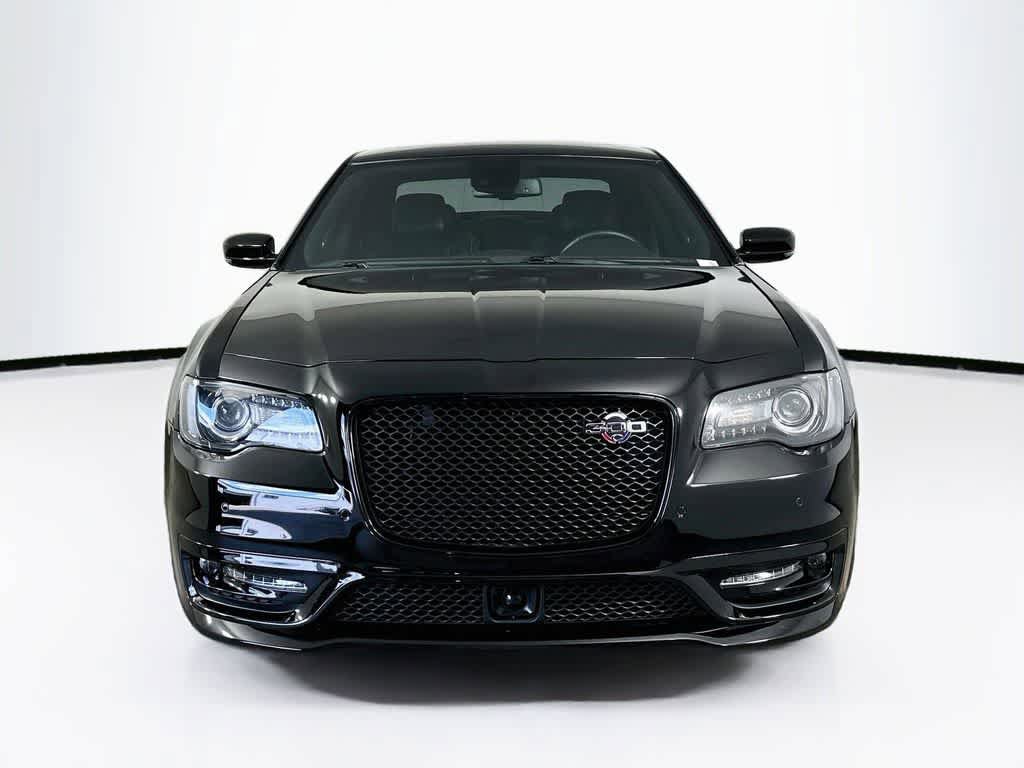 Used 2023 Chrysler 300 C RWD image 6