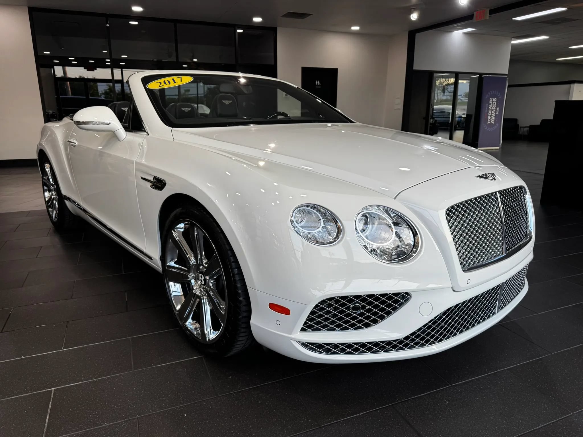 Used 2017 Bentley Continental GT AWD/4WD image 8