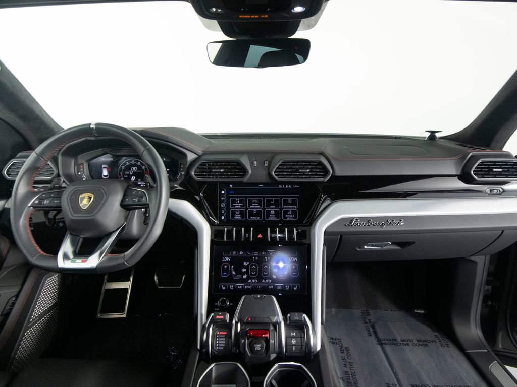 Used 2024 Lamborghini Urus S AWD/4WD image 34