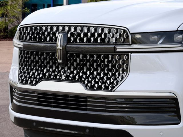 New 2027 Lincoln Navigator L Reserve AWD/4WD image 18