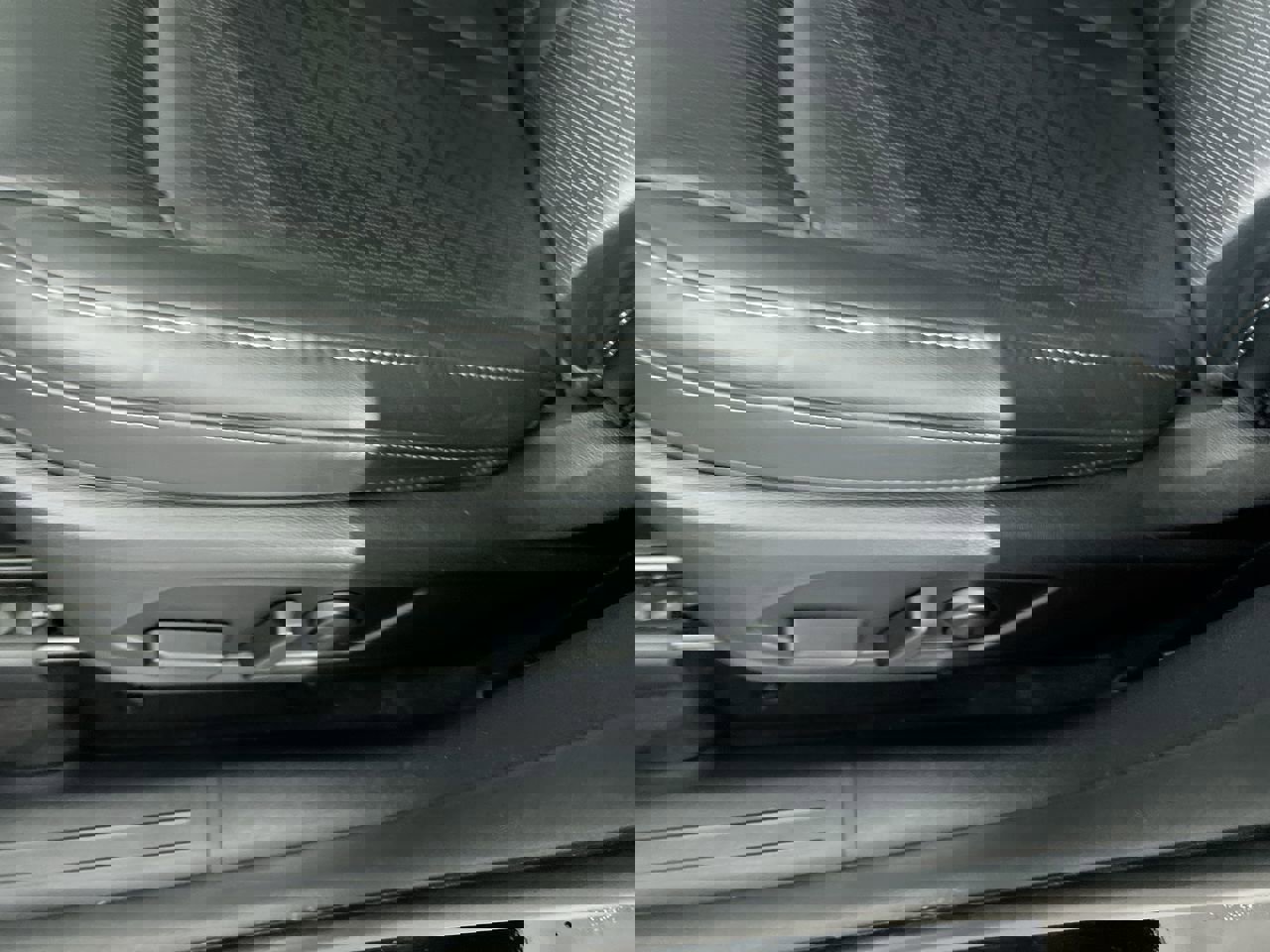 Used 2022 Kia Sorento S image 13