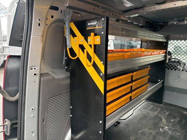 Used 2019 Ford Transit Connect XLT image 22