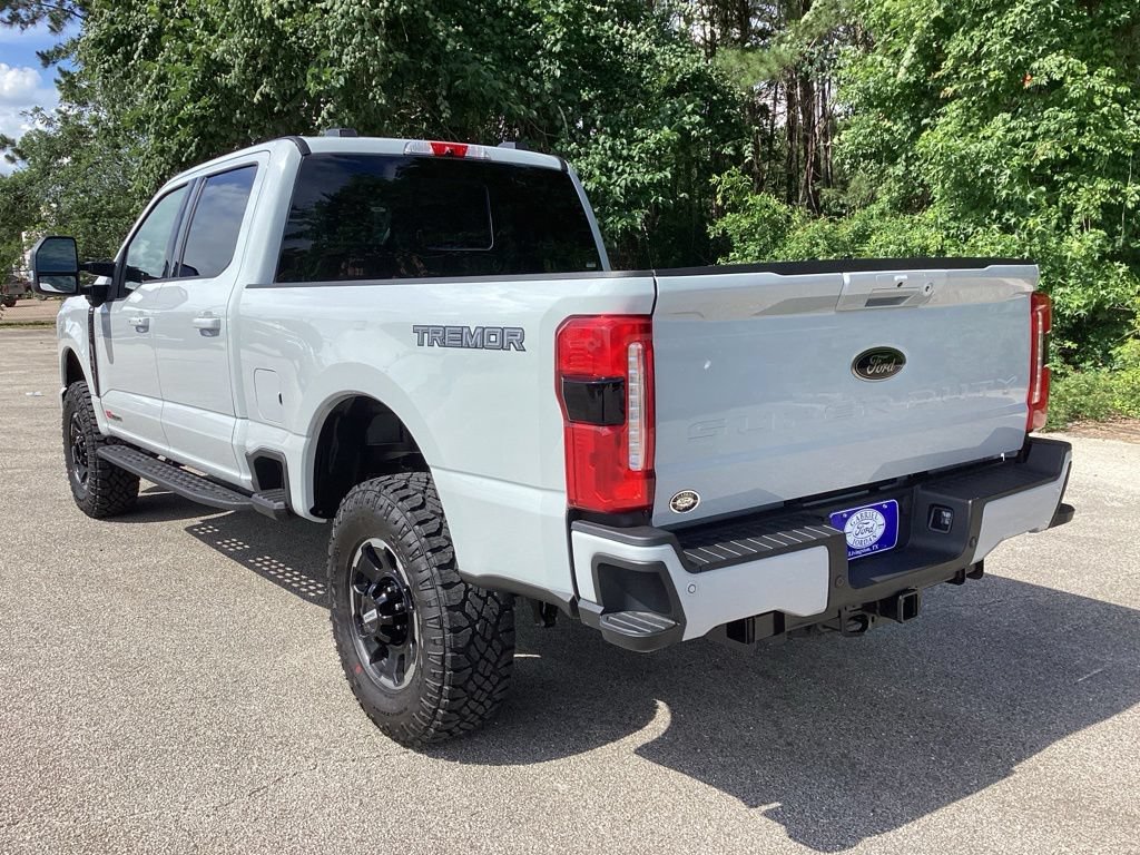 New 2026 Ford F350 Lariat w/ Tremor Off-Road Package AWD/4WD image 9