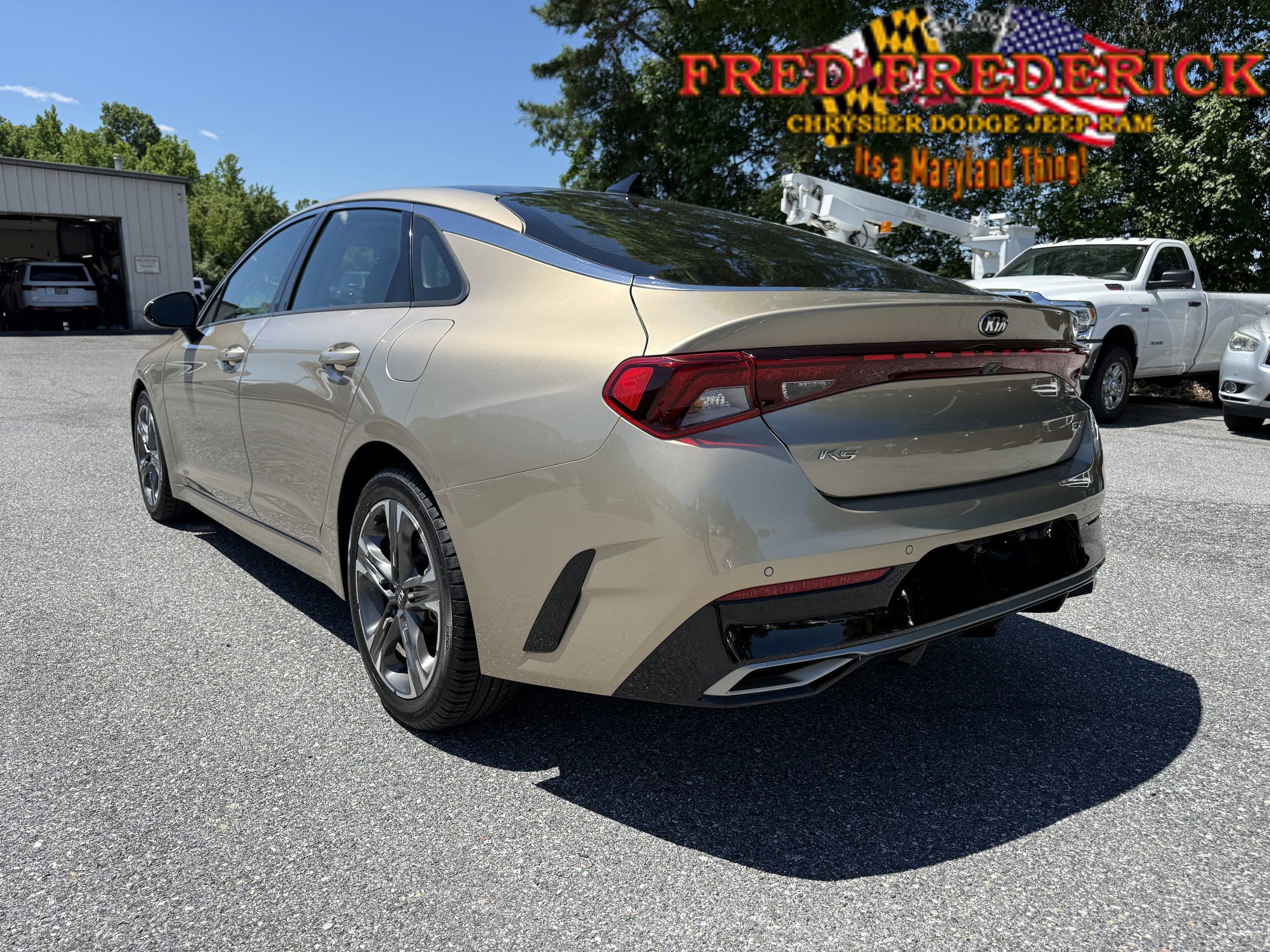 Used 2021 Kia K5 EX FWD image 5