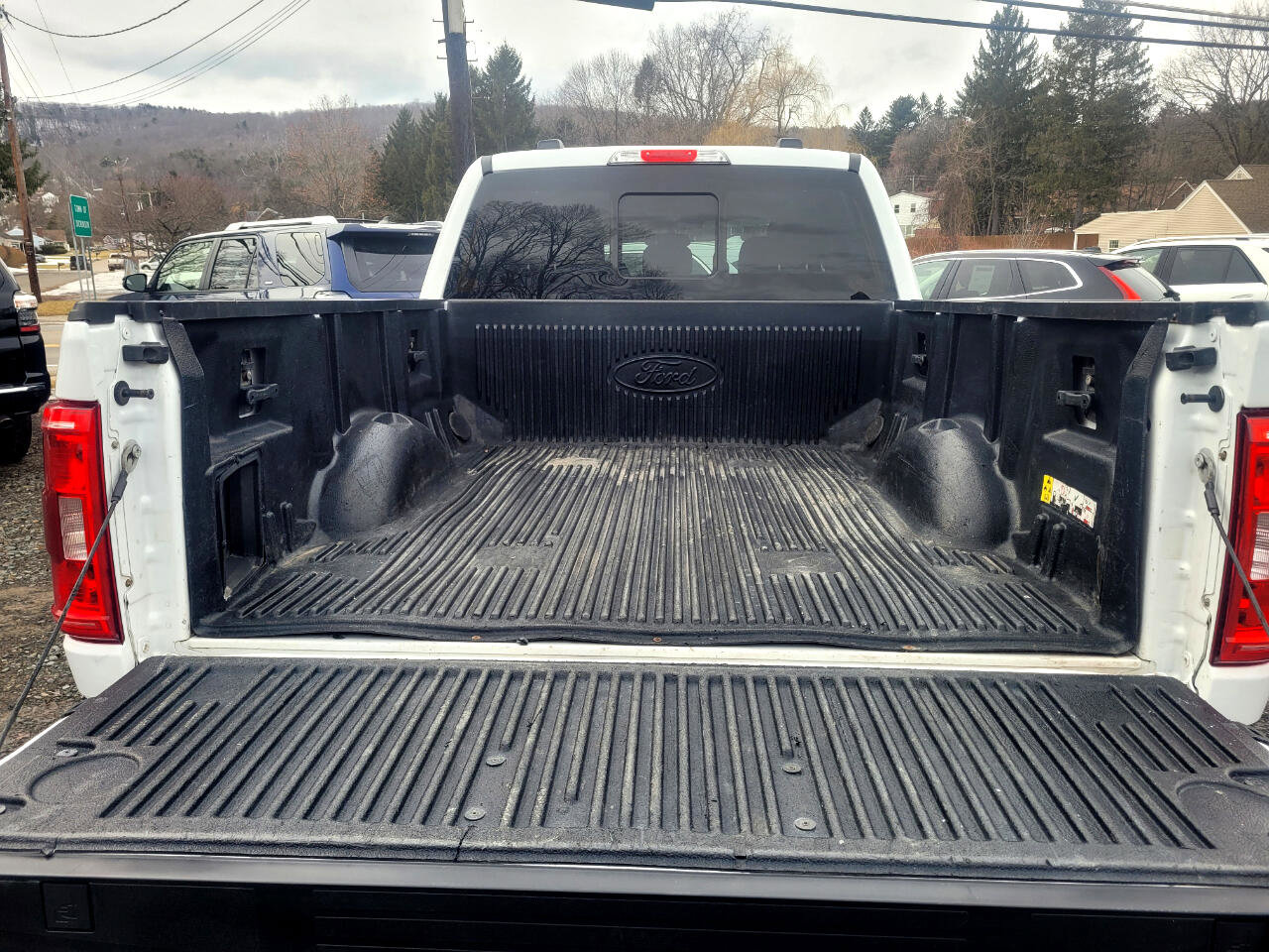 Used 2021 Ford F150 XLT w/ Equipment Group 302A High image 39