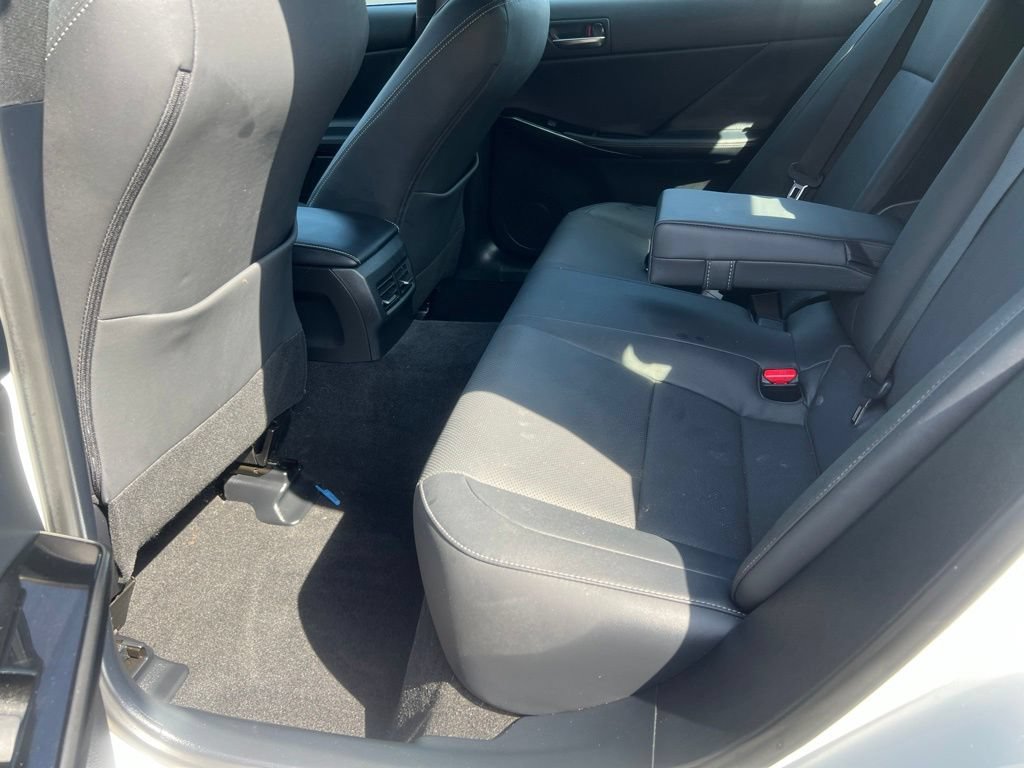Used 2023 Lexus IS 300 w/ Comfort Package RWD image 13
