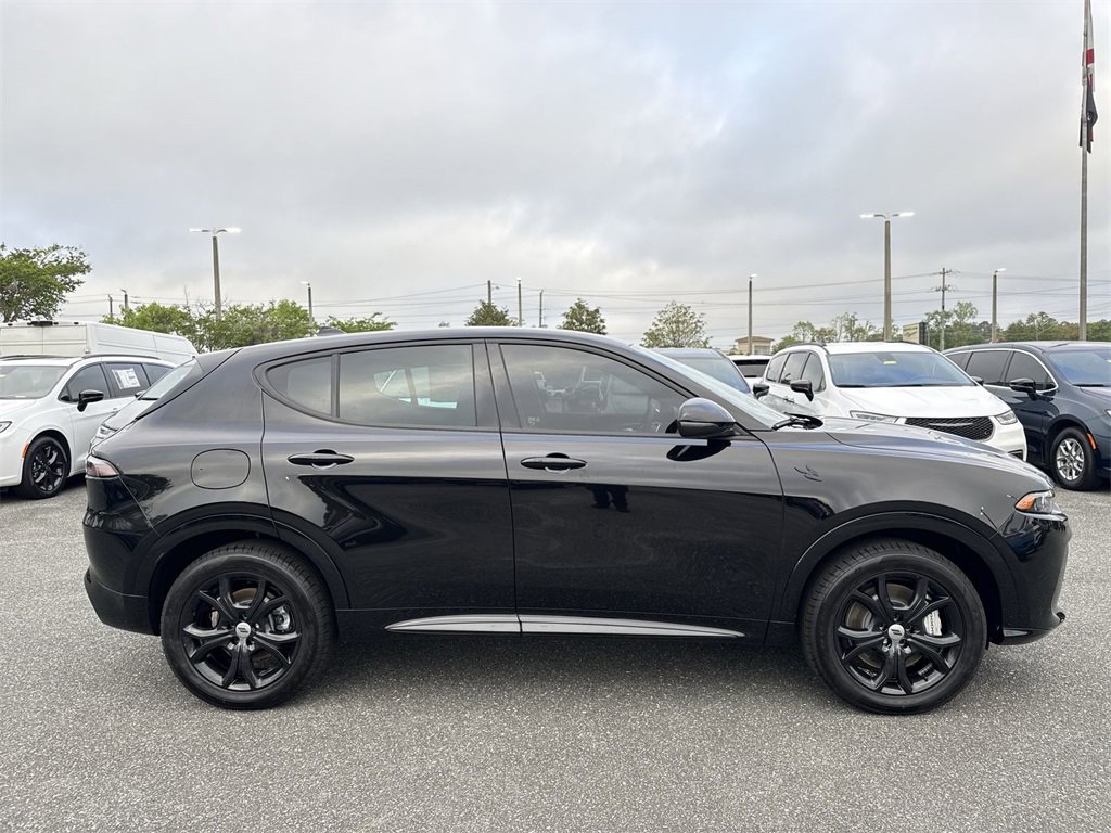 New 2025 Dodge Hornet R/T w/ R/T Blacktop Package image 2