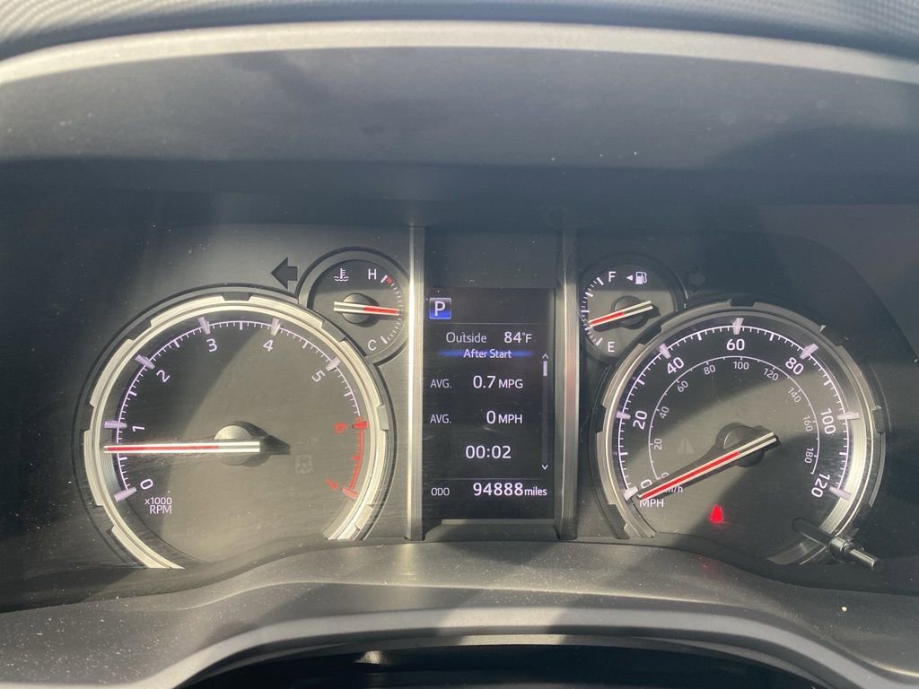 Used 2020 Toyota 4Runner Limited AWD/4WD image 18