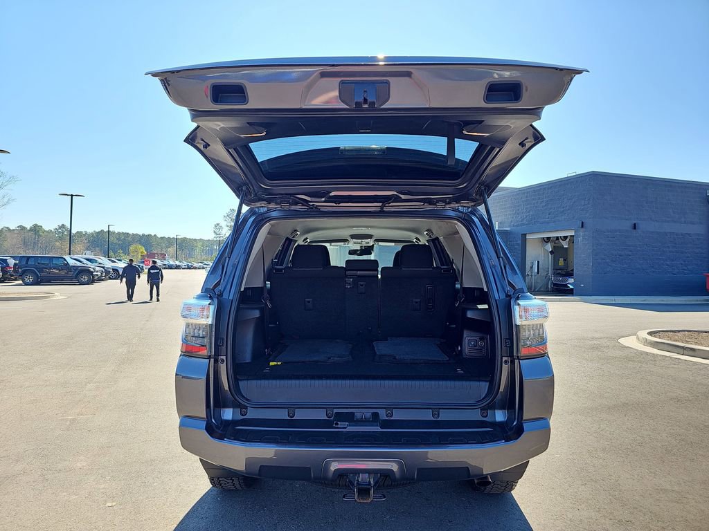 Used 2023 Toyota 4Runner SR5 image 16