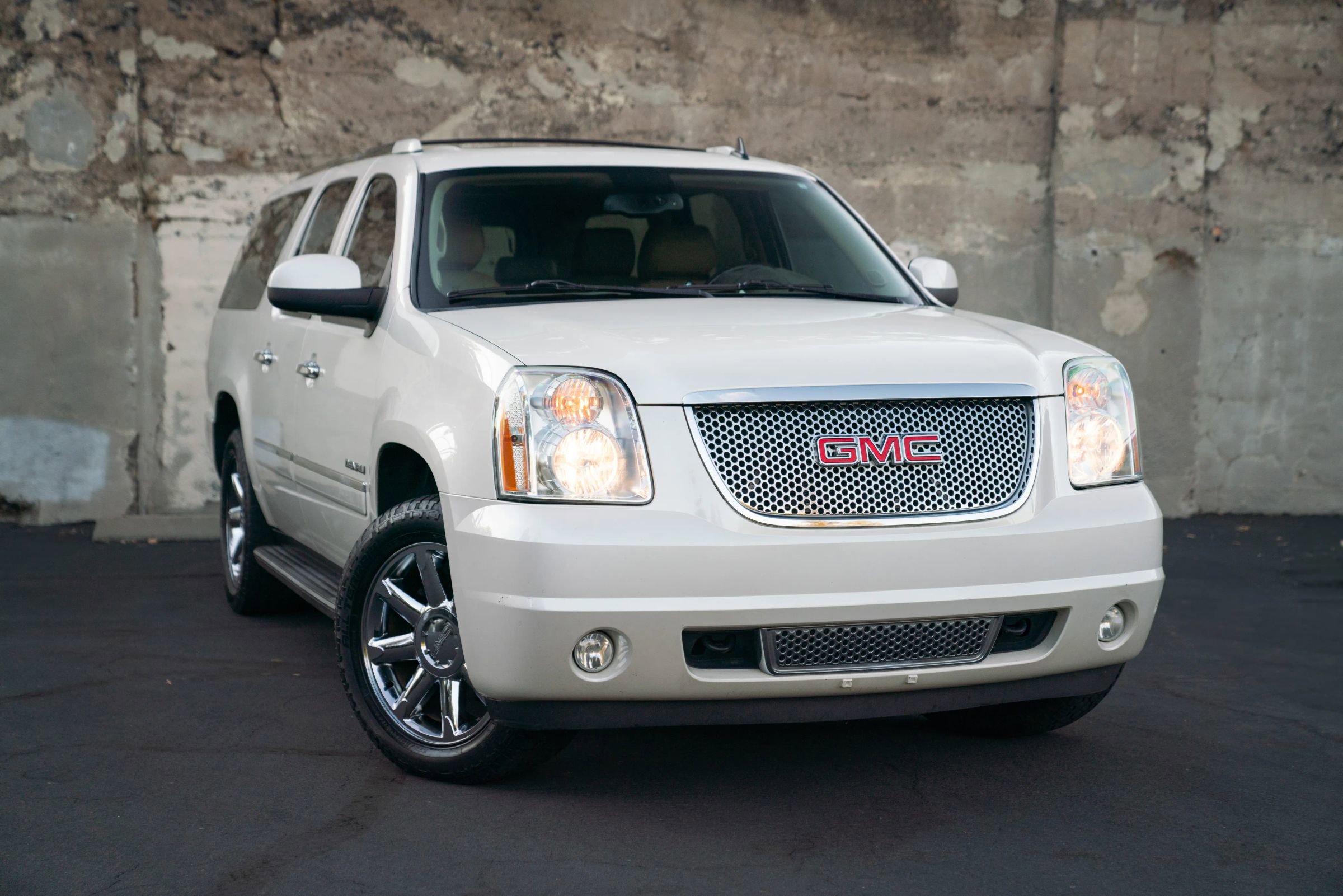 Used 2014 GMC Yukon XL Denali